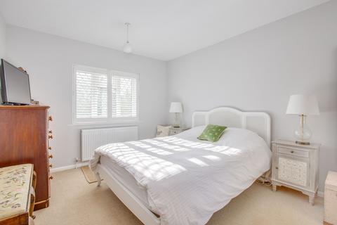 Dalehurst Marlow Road, Bourne End, SL8 5NL