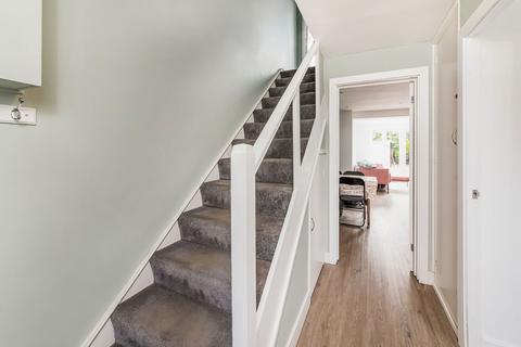 18 Buscot Drive, Abingdon, OX14 2BJ