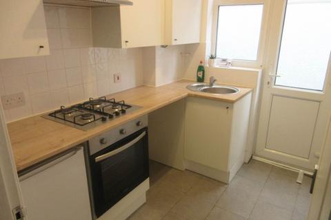 2 bedroom flat for sale, Gff   Elmer Avenue, Southend On Sea