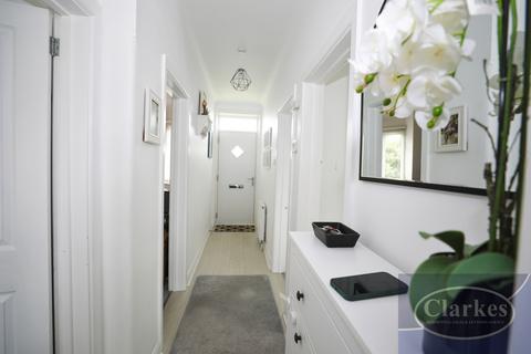 2 bedroom bungalow for sale, Hill View Road, Bournemouth, Dorset