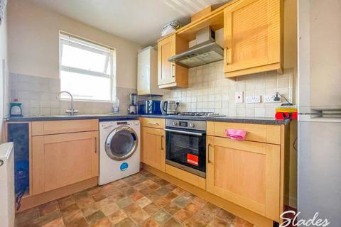 2 bedroom flat to rent, Violet Lodge, Castlemain Avenue, Southbourne