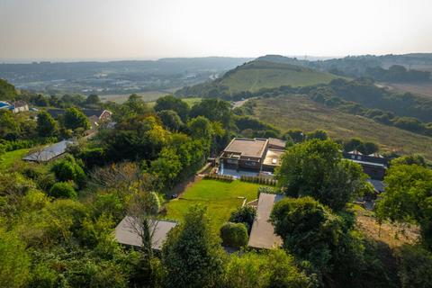 5 bedroom detached house for sale, Canterbury Road, Folkestone CT18