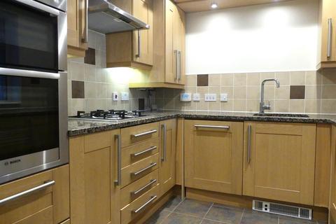 2 bedroom house to rent, All Saints Court, Ilkley LS29