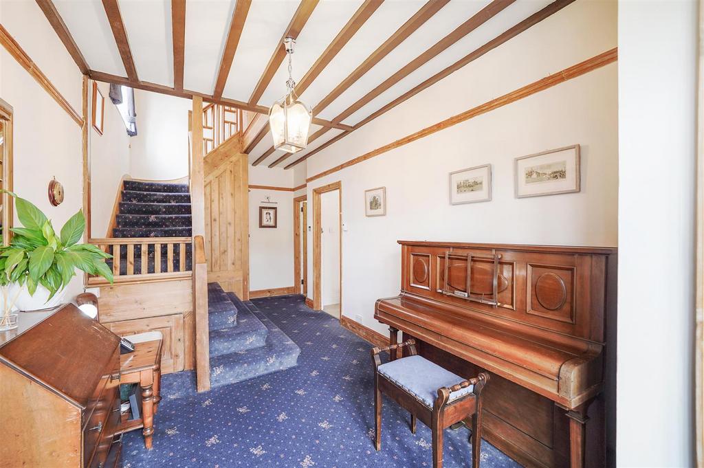 27 Carlyle Road - 1j Rdt35 Fss AUqlq YNl PR.jpg