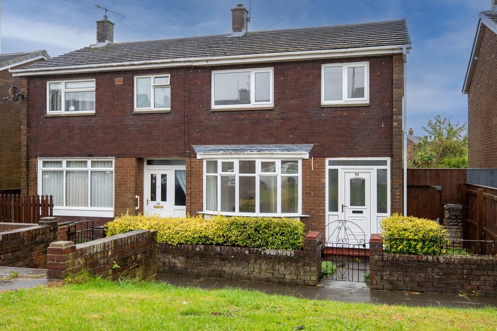 Avonmouth Road, Sunderland SR3 3 bed semidetached house to rent £750