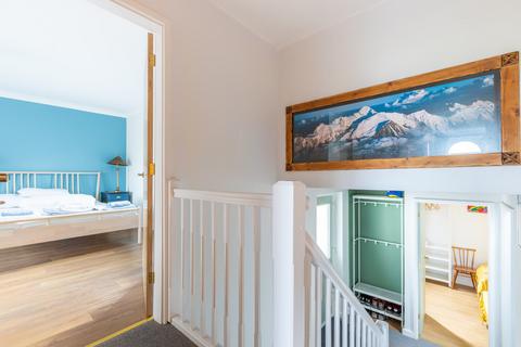 38 High Fellside, Kendal, LA9 4JG