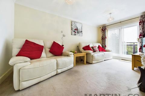 3 bedroom apartment for sale, Horse Sands Close, Southsea