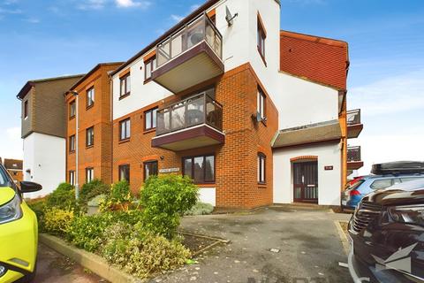 3 bedroom apartment for sale, Horse Sands Close, Southsea