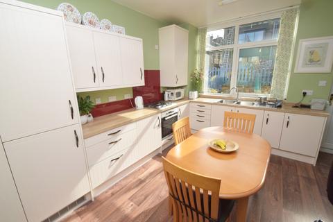 3 bedroom terraced house for sale, Park Terrace, Bradford BD18