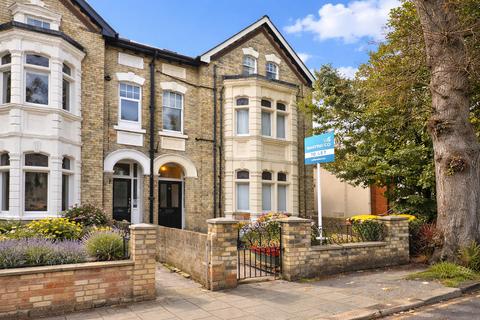 undefined, Chaucer Road, Bedford MK40