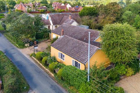 Shrublands Nuttery Vale, Hoxne, Eye, IP21 5BD