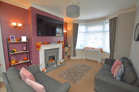 3 bedroom terraced house for sale, Prospect Road, Scarborough YO12