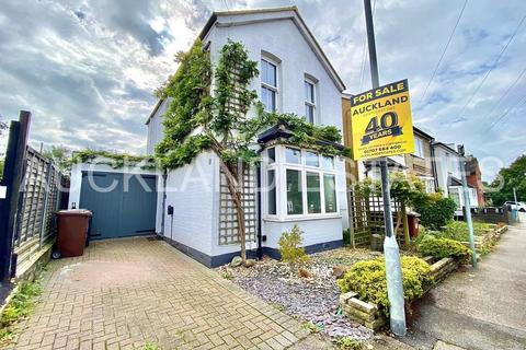 4 bedroom detached house for sale, Richmond Road, Potters Bar EN6