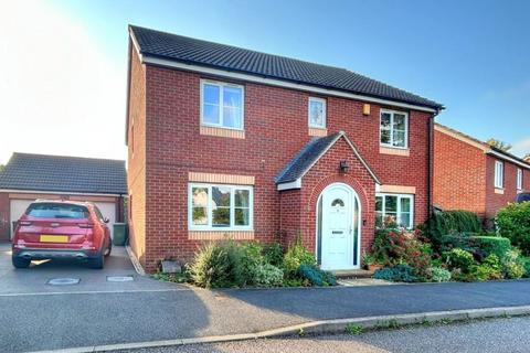 4 bedroom detached house to rent, Liberty Way, Exeter EX2