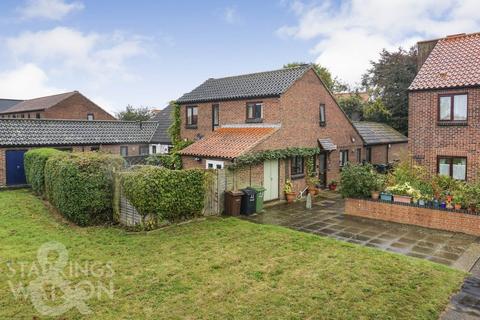 3 bedroom semi-detached house for sale, Muriel Kenny Court, Hethersett, Norwich