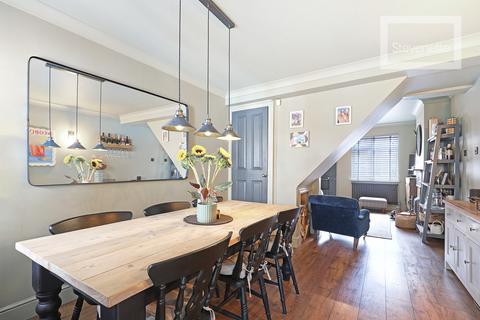 8 Sunnyside Road, Epping, CM16 4JW
