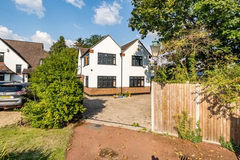 4 bedroom detached house for sale, Ashley Park Crescent, Walton On Thames, KT12