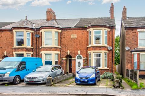 3 bedroom end of terrace house for sale, Manchester Road, Northwich