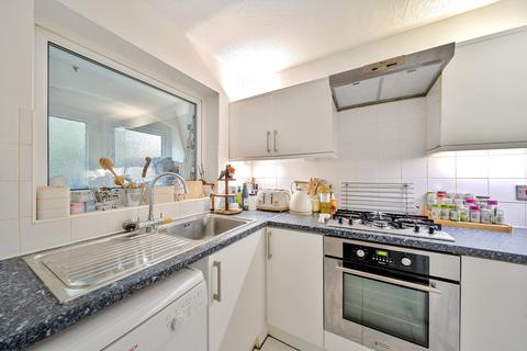 54 Armadale Road, Woking, GU21 3LD
