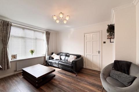 3 bedroom house for sale, Cressingham Road, Edgware