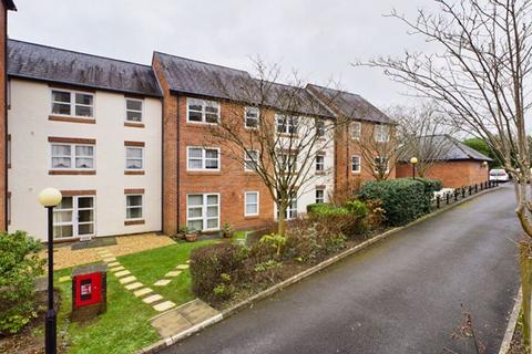 1 bedroom flat for sale, Nos 1-5 The Parade, Carmarthen