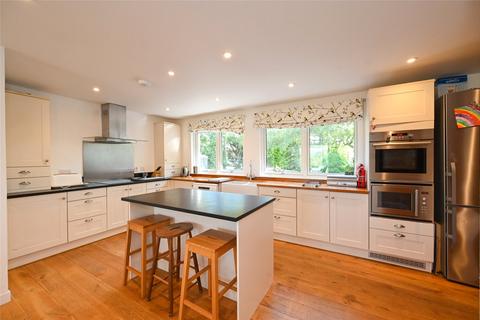 Deer Path Chapel Brae, Braemar, Ballater, AB35 5YT