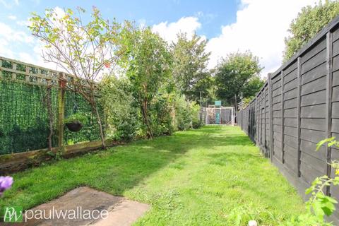 2 bedroom terraced house for sale, Duncombe Road, Hertford