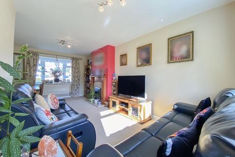 2 bedroom semi-detached house for sale, Blackwood Avenue, Wednesfield, Wolverhampton