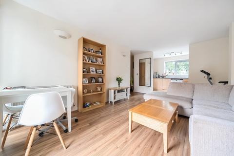 2 bedroom apartment for sale, Curness Street, Lewisham, SE13