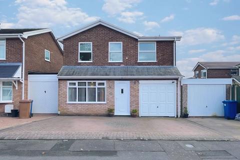 4 bedroom detached house for sale, Viscount Road, Burntwood