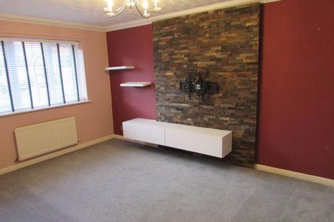 4 bedroom detached house to rent, Oakshaw Drive Norden.