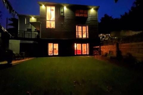 4 bedroom detached house for sale, Hill Road, Preston PR1