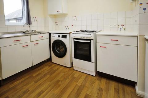 1 bedroom flat for sale, Cucklington Gardens, Bournemouth BH9