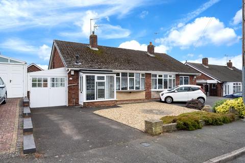 2 bedroom semi-detached bungalow for sale, Kingston Way, Kingswinford