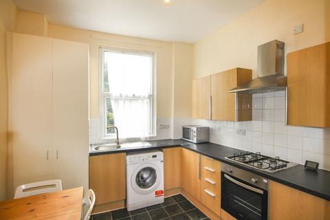 4 bedroom flat to rent, Malden Road, London NW5