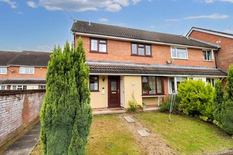 2 bedroom end of terrace house to rent, The Glebe, Wrington