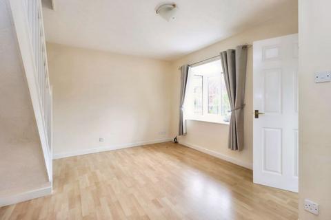 2 bedroom end of terrace house to rent, The Glebe, Wrington