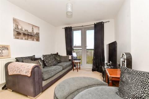 2 bedroom flat for sale, Park View Road, Leatherhead, Surrey