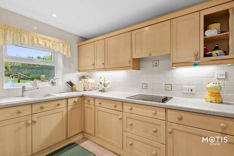 48 Joyes Road, Folkestone, CT19 6HJ