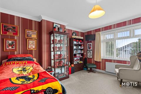 48 Joyes Road, Folkestone, CT19 6HJ