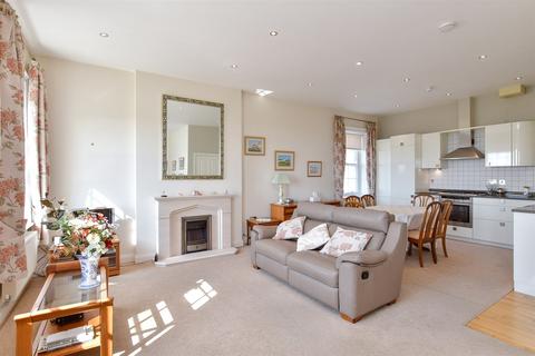 3 bedroom apartment for sale, College Road, Seaford, East Sussex