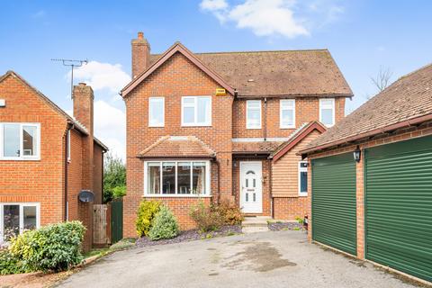 4 bedroom detached house for sale, Elmers Meadow, Buckingham MK18