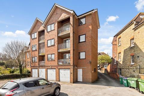 2 bedroom apartment for sale, Wiltie Gardens, Kent CT19