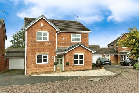 3 bedroom detached house for sale, Mayfield Court, Selby YO8