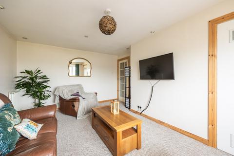 2 bedroom flat for sale, Oxgangs Crescent, Edinburgh EH13