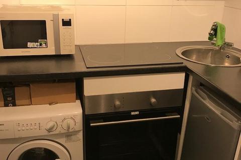 Studio to rent, Abercorn Place, London NW8