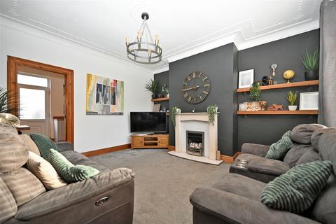 49 Albert Avenue, Bradford, BD10 9QJ