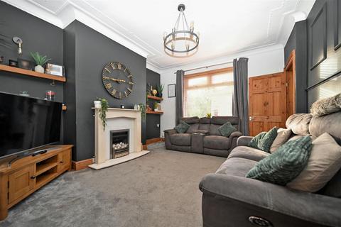49 Albert Avenue, Bradford, BD10 9QJ