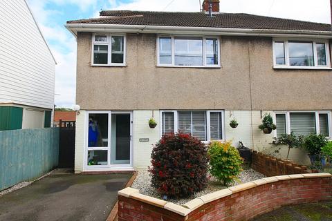 4 bedroom semi-detached house for sale, Main Road, Cross Inn, Pontyclun, CF72