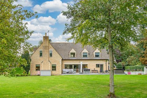 5 bedroom detached house for sale, Fernlea, Black Bourton, Nr Bampton